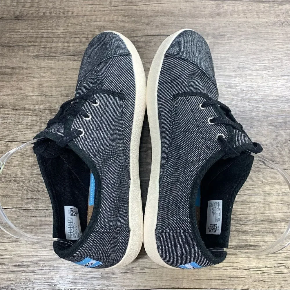TOMS~Women’s~”Paseo” Black Twill Chambray  Lace Up Sneakers~Size 8.5‎